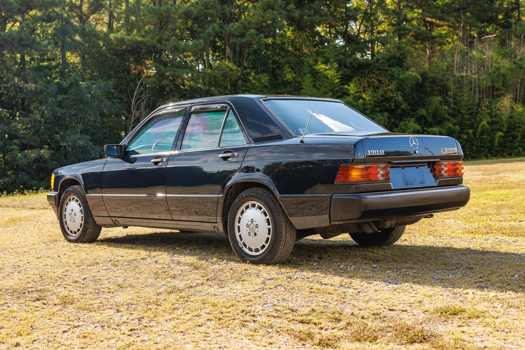 1987 Mercedes-Benz 190E - Image 4 of 31