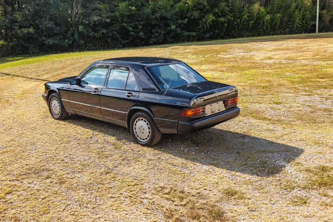 1987 Mercedes-Benz 190E - Image 3 of 31