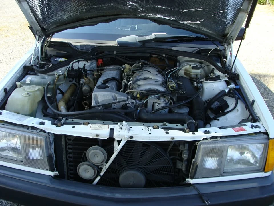 1987 Mercedes-Benz 190E - Image 20 of 20