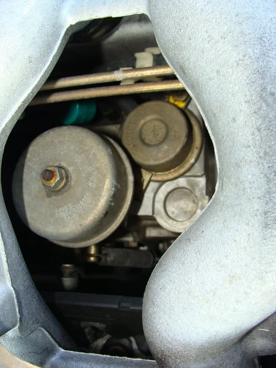 1987 Mercedes-Benz 190E - Image 16 of 20