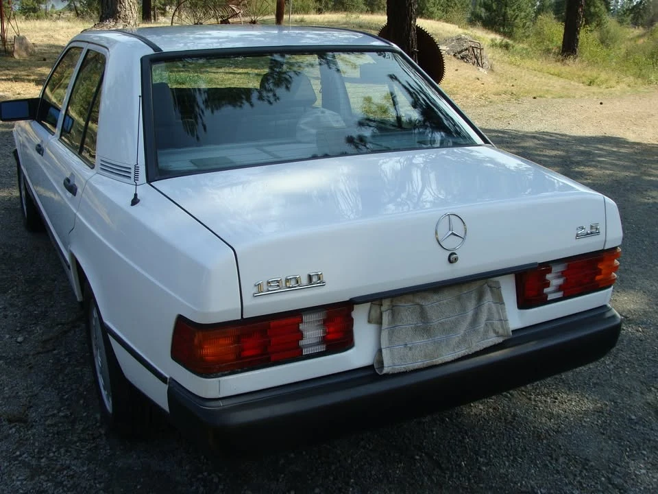 1987 Mercedes-Benz 190E - Image 2 of 20