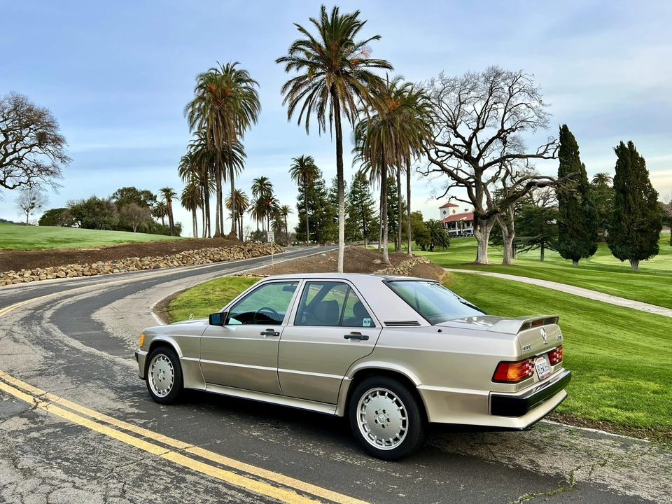 1987 Mercedes-Benz 190E 2.3-16 & 2.5-16 - Image 20 of 31
