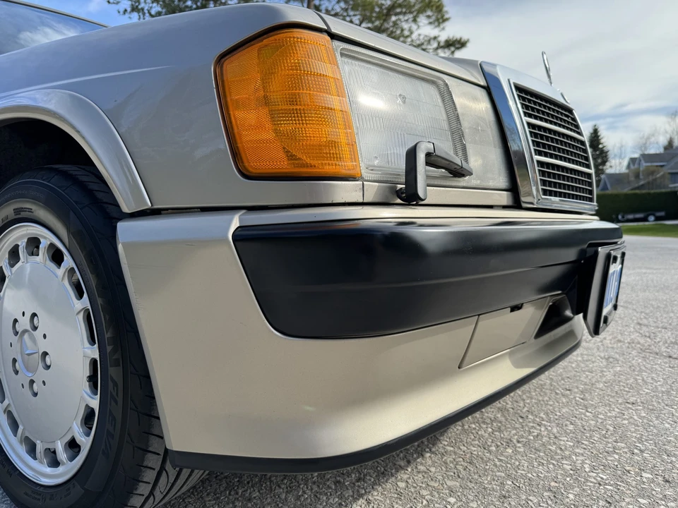 1987 Mercedes-Benz 190E 2.3-16 & 2.5-16 - Image 27 of 31