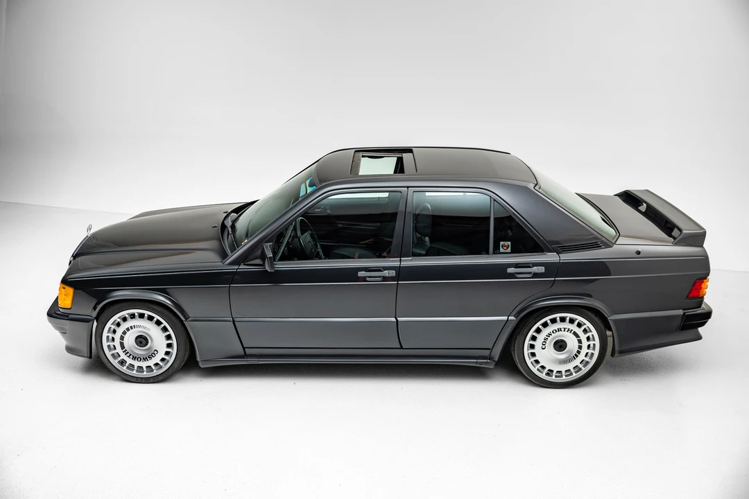 1987 Mercedes-Benz 190E 2.3-16 & 2.5-16 - Image 11 of 31