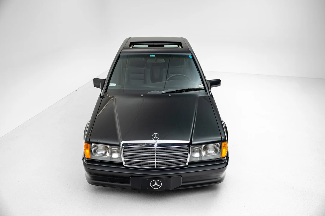 1987 Mercedes-Benz 190E 2.3-16 & 2.5-16 - Image 4 of 31