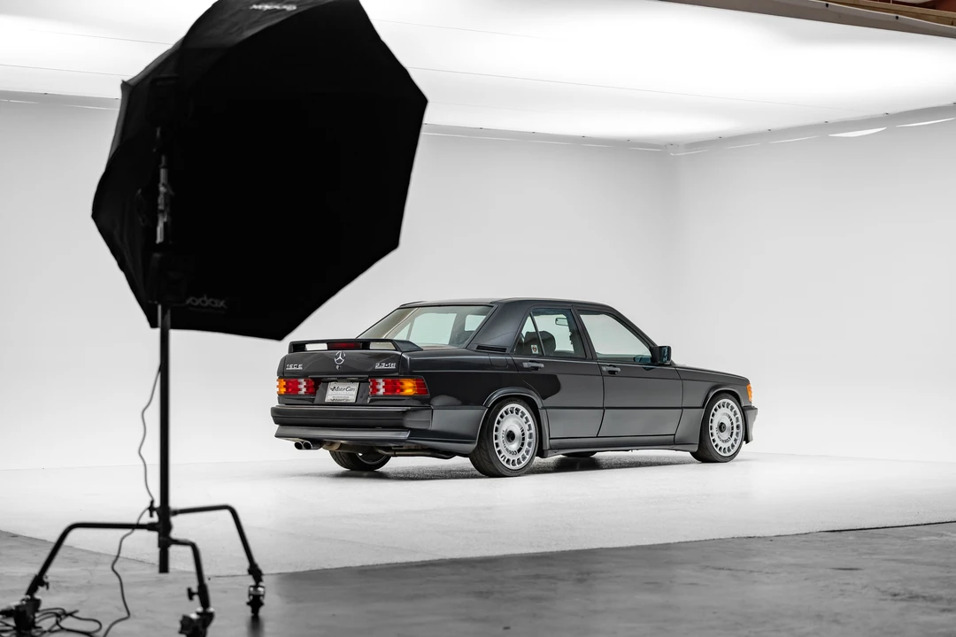 1987 Mercedes-Benz 190E 2.3-16 & 2.5-16 - Image 20 of 31