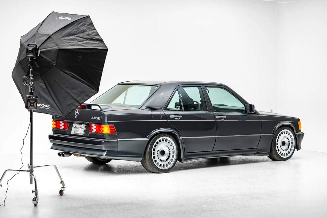 1987 Mercedes-Benz 190E 2.3-16 & 2.5-16 - Image 24 of 31