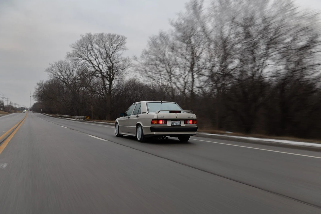 1987 Mercedes-Benz 190E 2.3-16 & 2.5-16 - Image 12 of 31