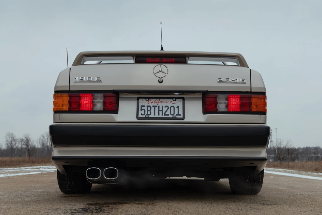 1987 Mercedes-Benz 190E 2.3-16 & 2.5-16 - Image 16 of 31