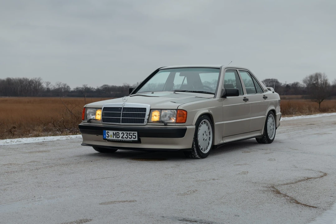 1987 Mercedes-Benz 190E 2.3-16 & 2.5-16 - Image 6 of 31