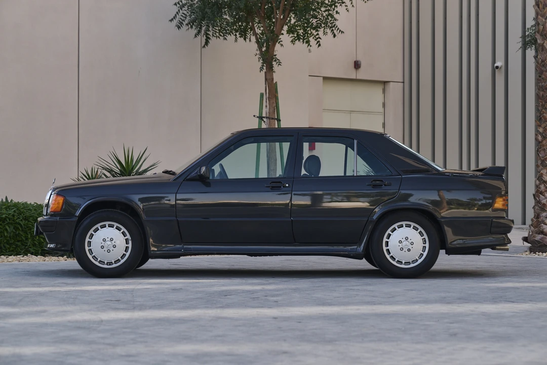 1987 Mercedes-Benz 190E 2.3-16 & 2.5-16 - Image 16 of 31