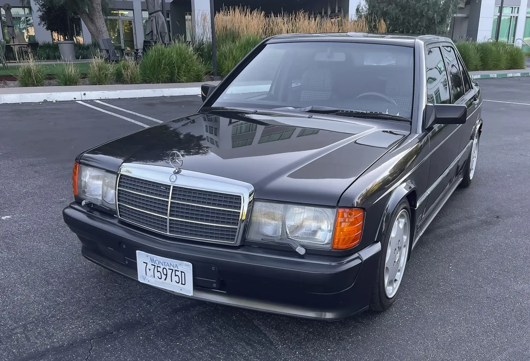 1987 Mercedes-Benz 190E 2.3-16 & 2.5-16 - Image 2 of 6