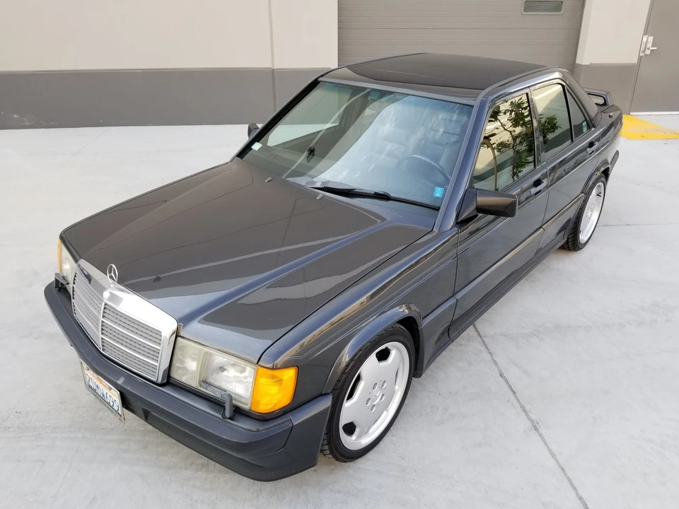 1987 Mercedes-Benz 190E 2.3-16 & 2.5-16 - Image 4 of 31