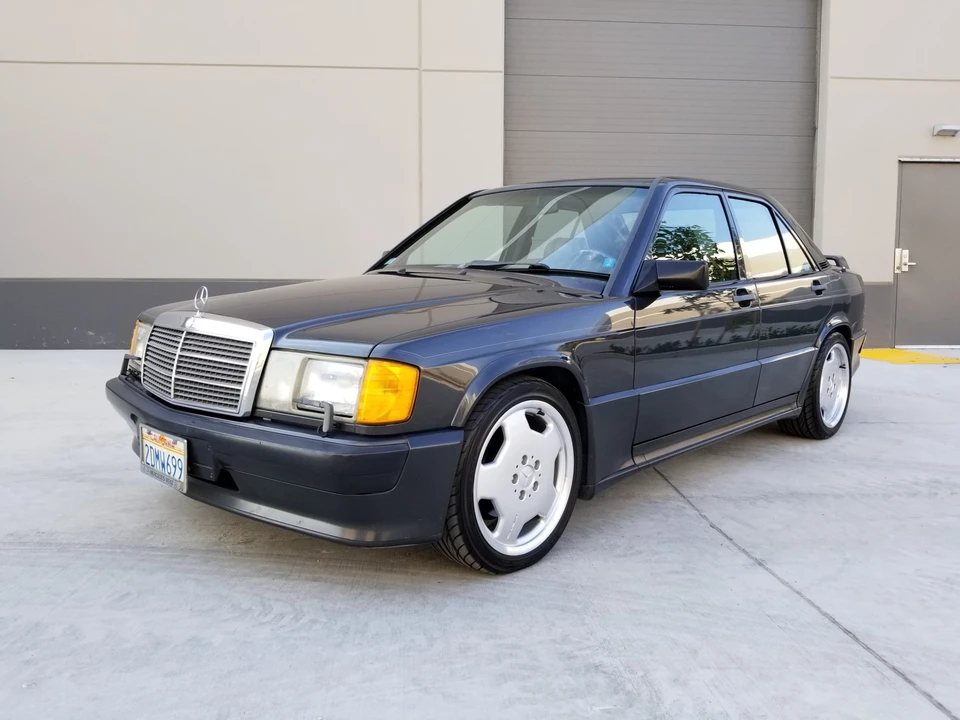 1987 Mercedes-Benz 190E 2.3-16 & 2.5-16 - Image 2 of 31