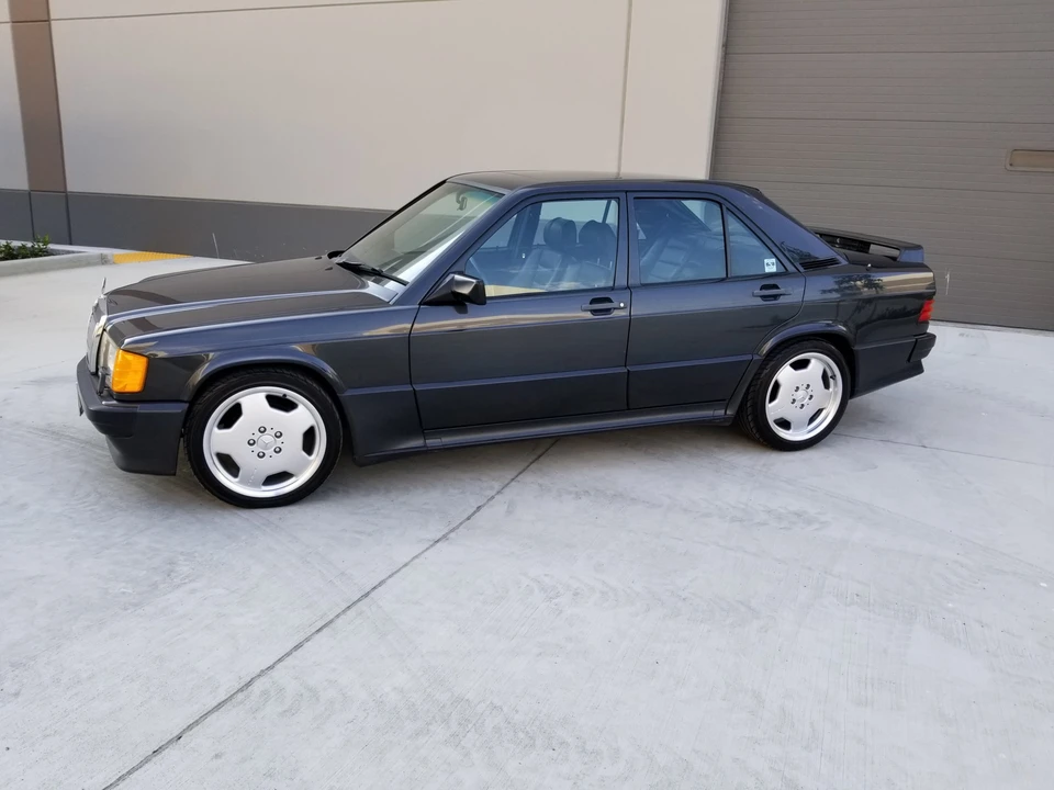 1987 Mercedes-Benz 190E 2.3-16 & 2.5-16 - Image 6 of 31