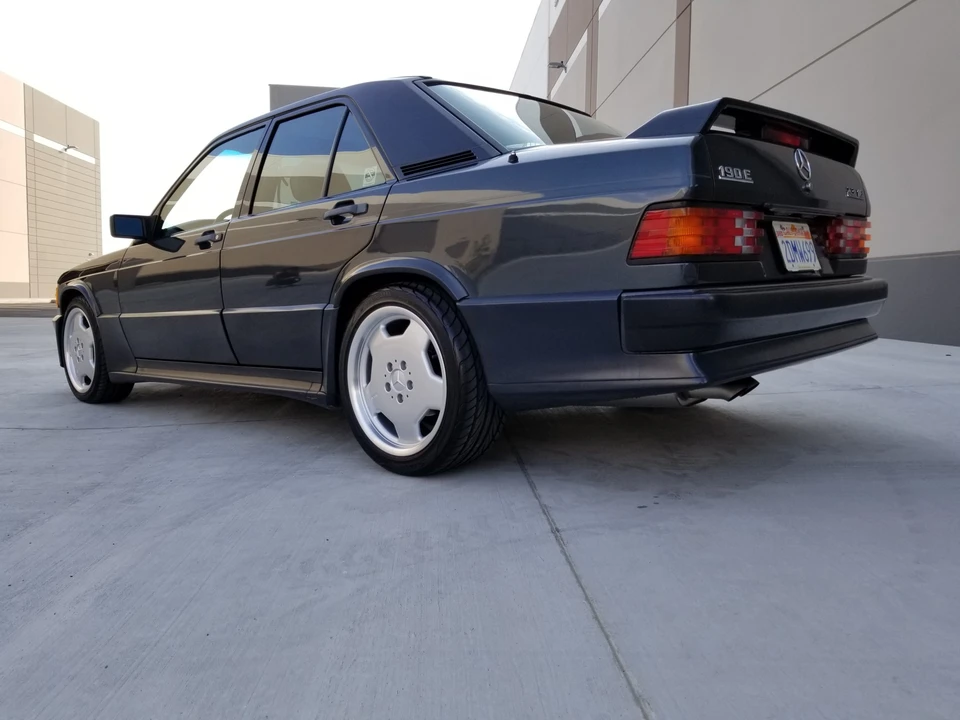 1987 Mercedes-Benz 190E 2.3-16 & 2.5-16 - Image 14 of 31