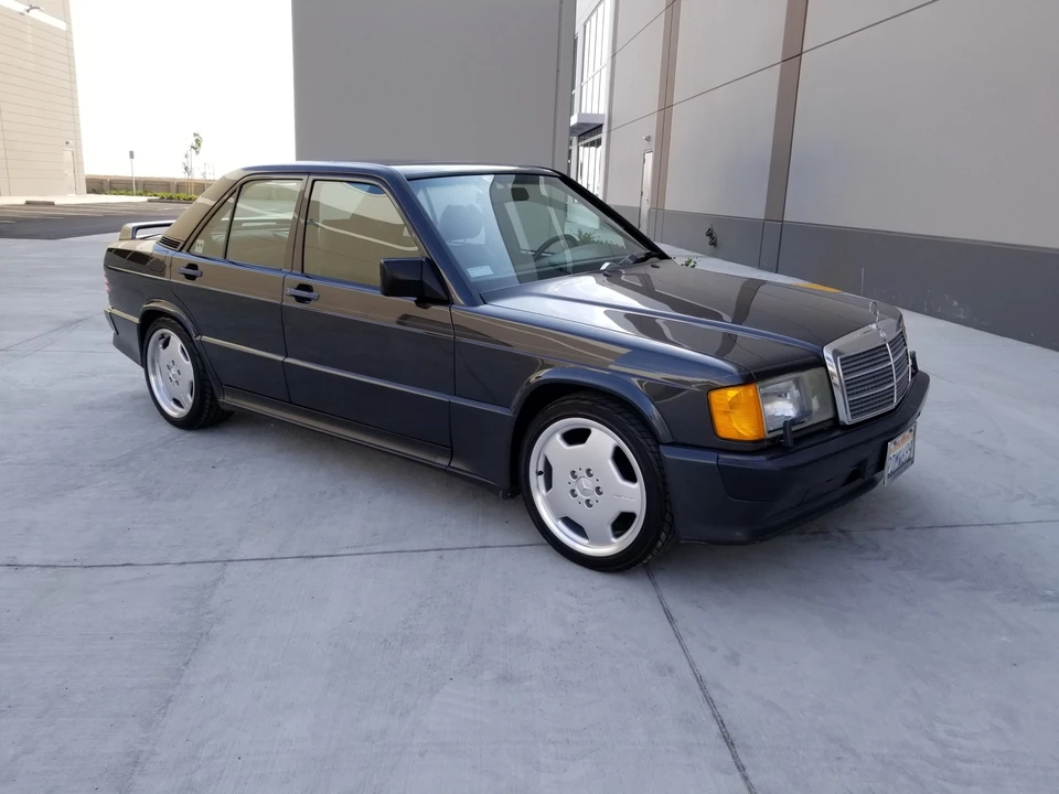 1987 Mercedes-Benz 190E 2.3-16 & 2.5-16 - Image 29 of 31