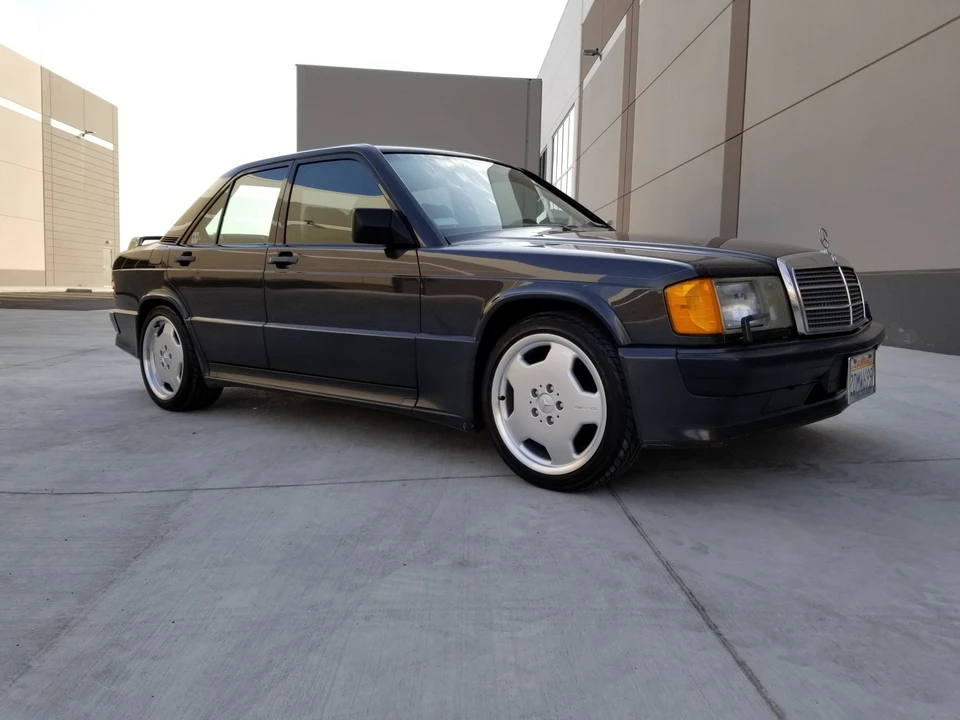 1987 Mercedes-Benz 190E 2.3-16 & 2.5-16 - Image 30 of 31