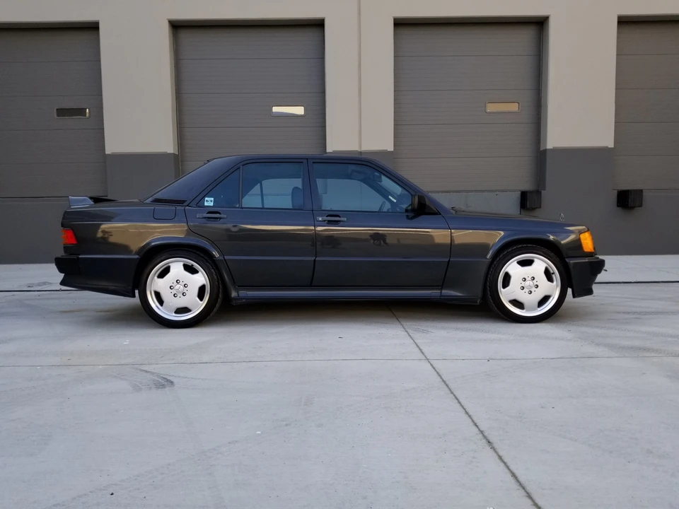 1987 Mercedes-Benz 190E 2.3-16 & 2.5-16 - Image 25 of 31