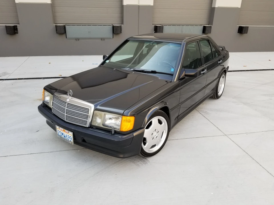 1987 Mercedes-Benz 190E 2.3-16 & 2.5-16 - Image 3 of 31