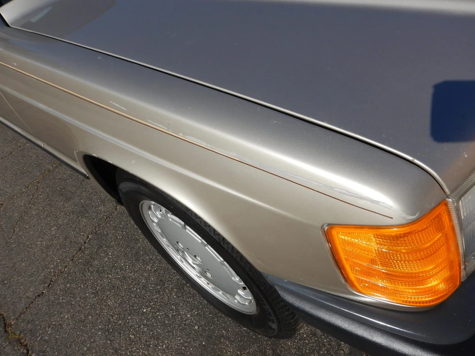 1987 Mercedes-Benz 190E - Image 13 of 31