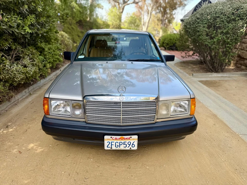 1987 Mercedes-Benz 190E - Image 6 of 31