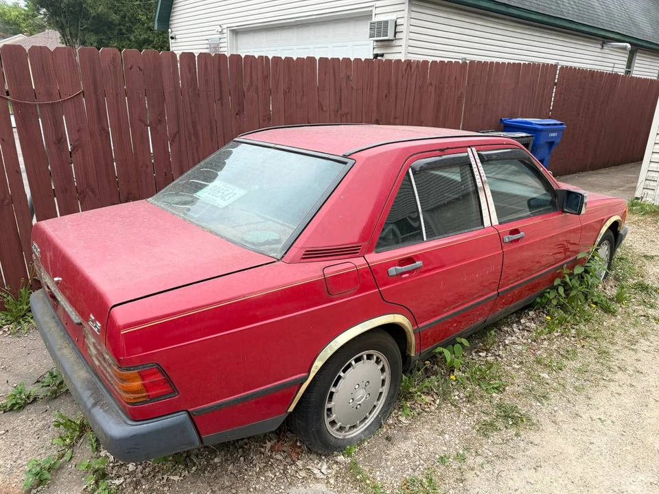 1987 Mercedes-Benz 190E - Image 2 of 24