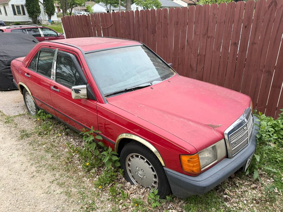 1987 Mercedes-Benz 190E - Image 19 of 24