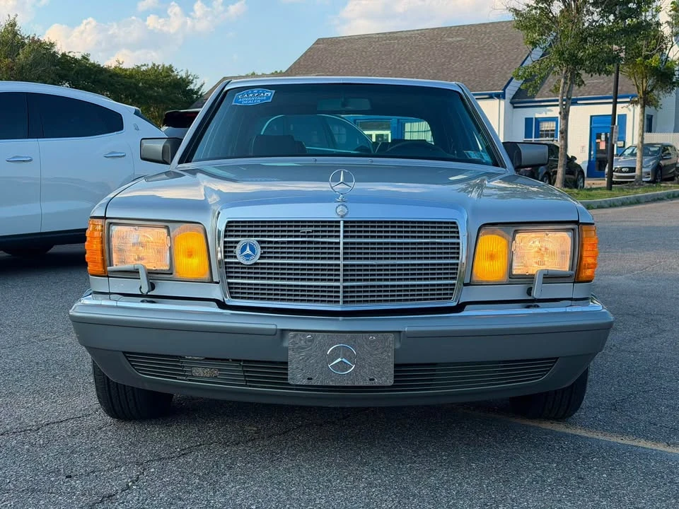 1987 Mercedes-Benz W126 S-Class Sedan - Image 2 of 20