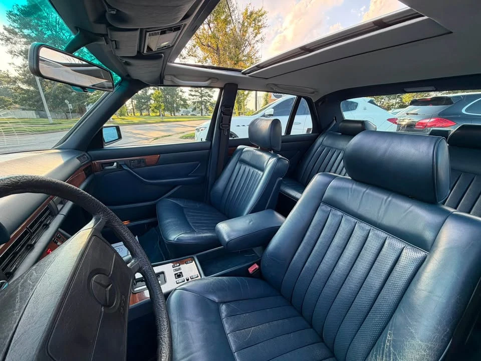 1987 Mercedes-Benz W126 S-Class Sedan - Image 10 of 20