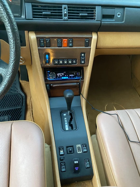 1987 Mercedes-Benz W124 E-Class - Image 6 of 20