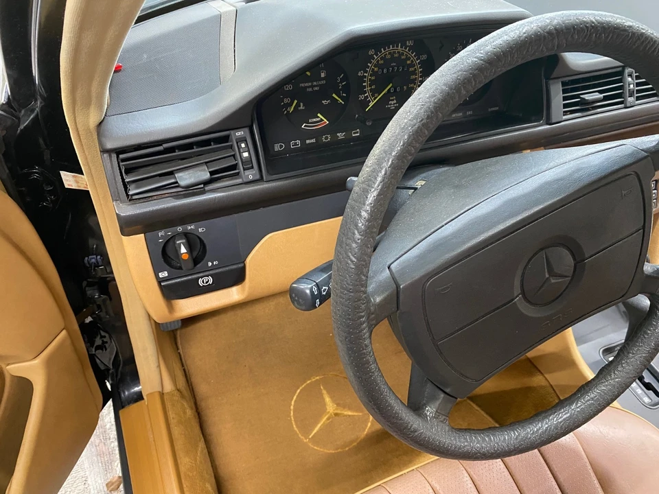 1987 Mercedes-Benz W124 E-Class - Image 8 of 20