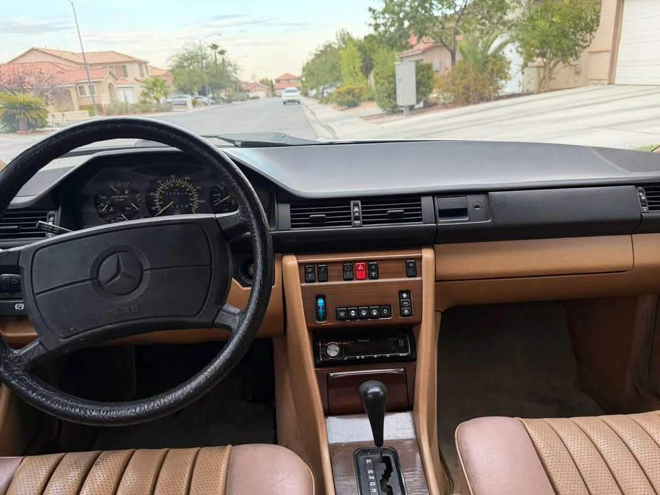 1987 Mercedes-Benz W124 E-Class - Image 7 of 8
