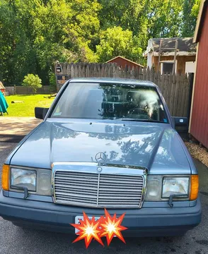 1987 Mercedes-Benz 260E