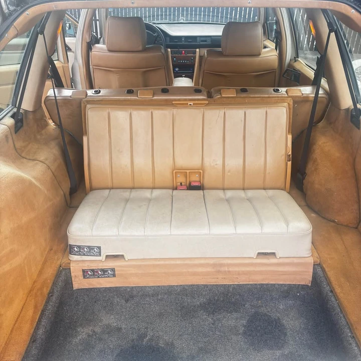 1987 Mercedes-Benz 190E - Image 9 of 15