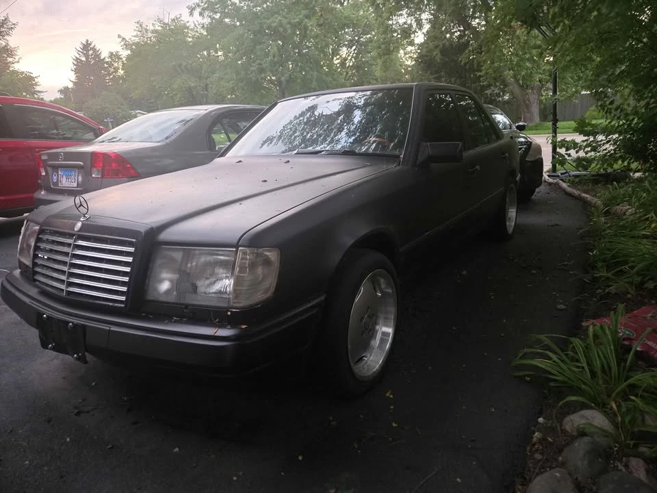 1987 Mercedes-Benz W124 E-Class - Image 3 of 10