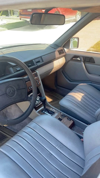 1987 Mercedes-Benz W124 E-Class - Image 6 of 9