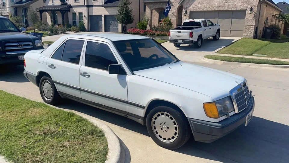 1987 Mercedes-Benz W124 E-Class - Image 3 of 9