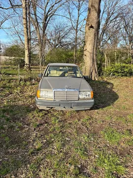 1987 Mercedes-Benz 300 E