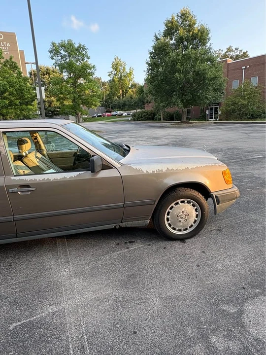 1987 Mercedes-Benz W124 E-Class - Image 11 of 11