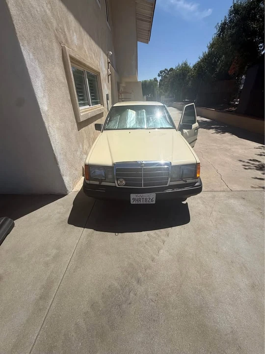 1987 Mercedes-Benz W124 E-Class - Image 4 of 10