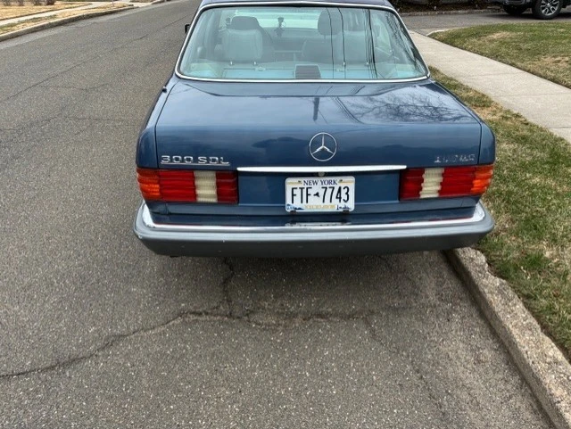 1987 Mercedes-Benz W124 E-Class - Image 7 of 12
