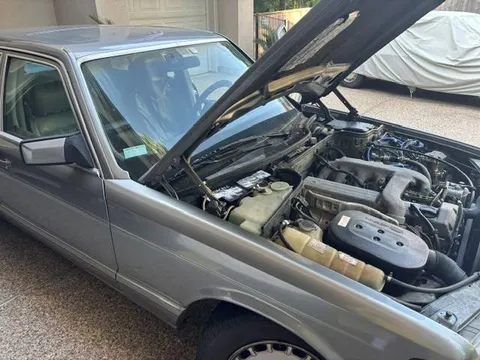 1987 Mercedes-Benz 300 SDL
