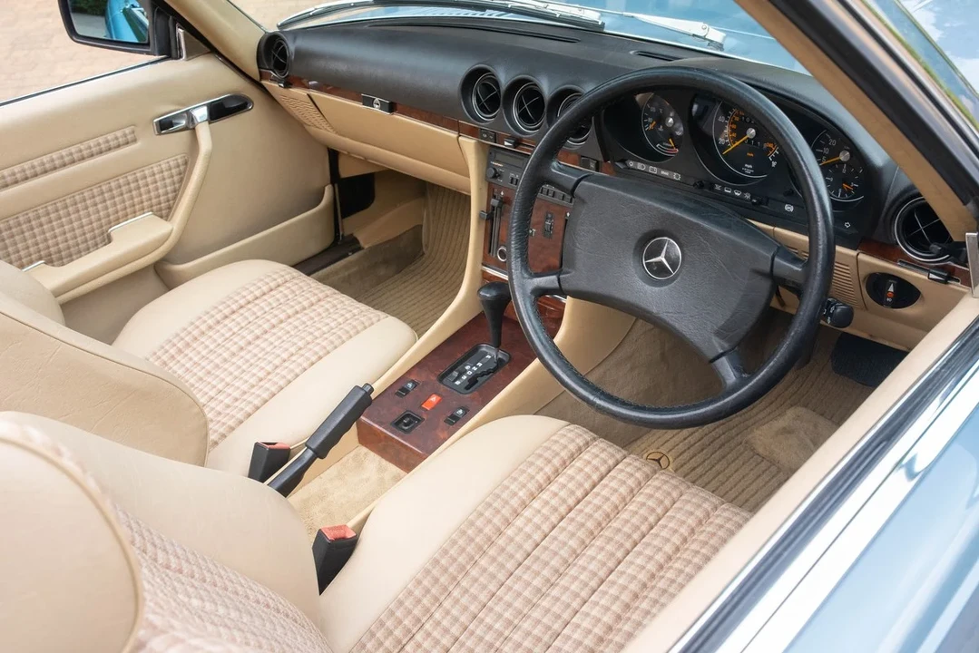 1987 Mercedes-Benz R107 SL-Class - Image 7 of 30