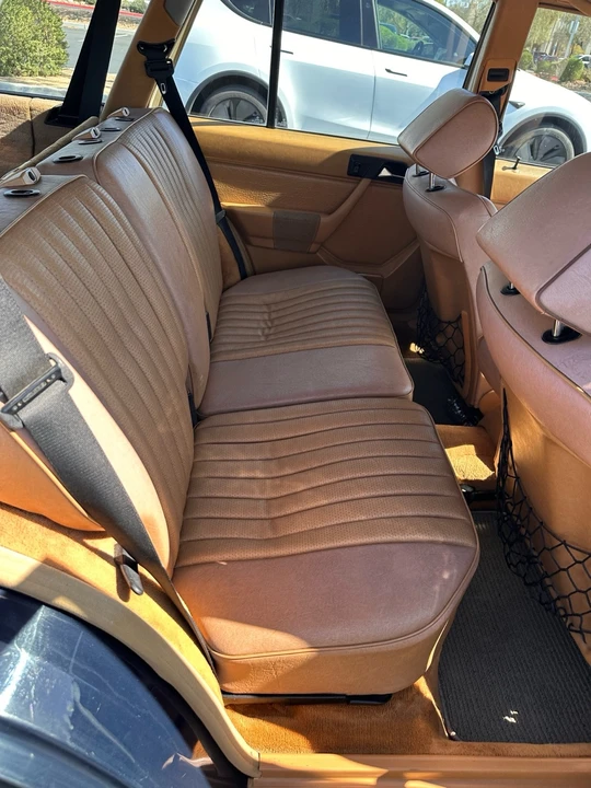 1987 Mercedes-Benz W124 E-Class - Image 23 of 31