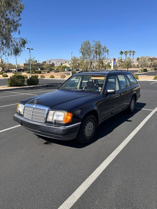 1987 Mercedes-Benz W124 E-Class - Image 3 of 31