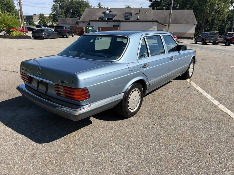 1987 Mercedes-Benz 190E - Image 9 of 31
