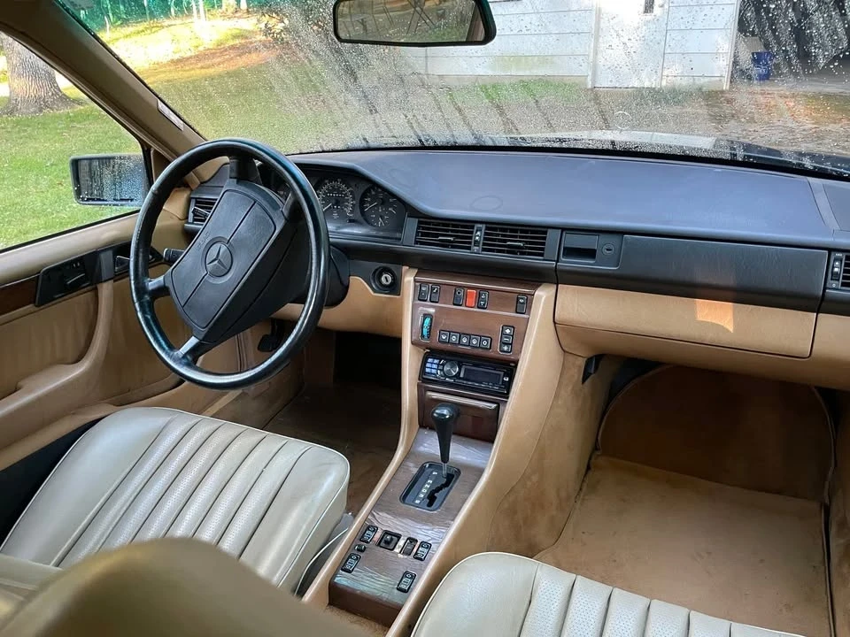 1987 Mercedes-Benz W124 E-Class - Image 6 of 9