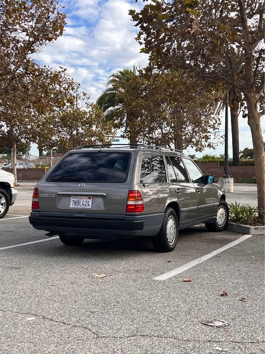 1987 Mercedes-Benz W124 E-Class - Image 7 of 8
