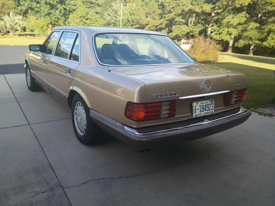 1987 Mercedes-Benz W124 E-Class - Image 6 of 18